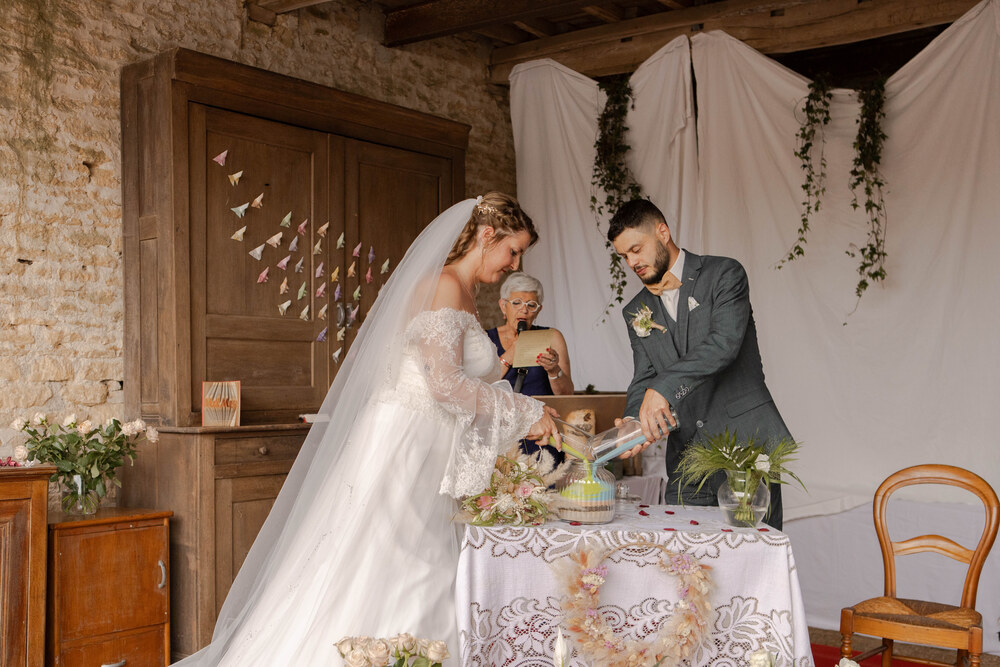 Cérémonie laïque de mariage à Ecordal