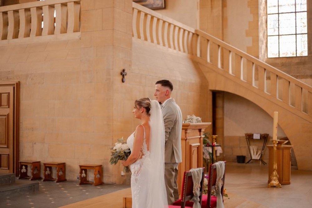 Mariage à l'église de Carignan